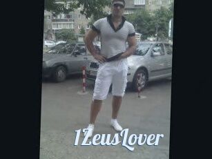 1ZeusLover