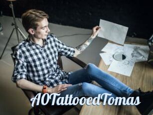A0TattooedTomas