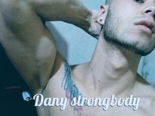 Dany_strongbody