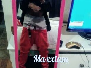 Maxxium