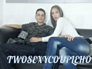 TWOSEXYCOUPLEHOT